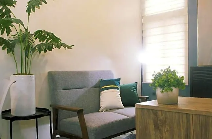 Cozy Pad In Cubao Manila
