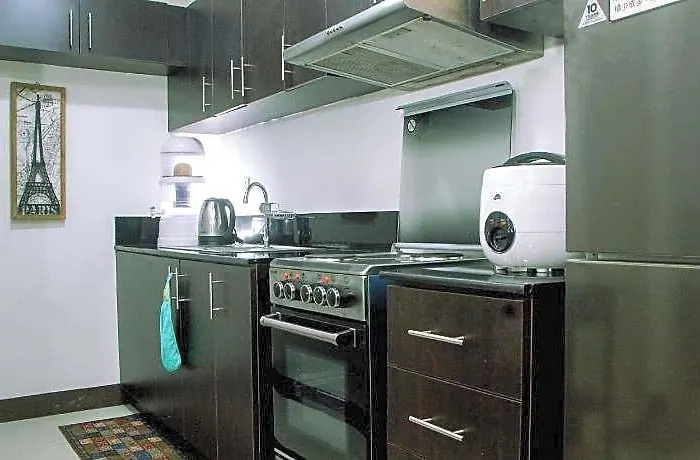 Cozy Pad In Cubao Manila